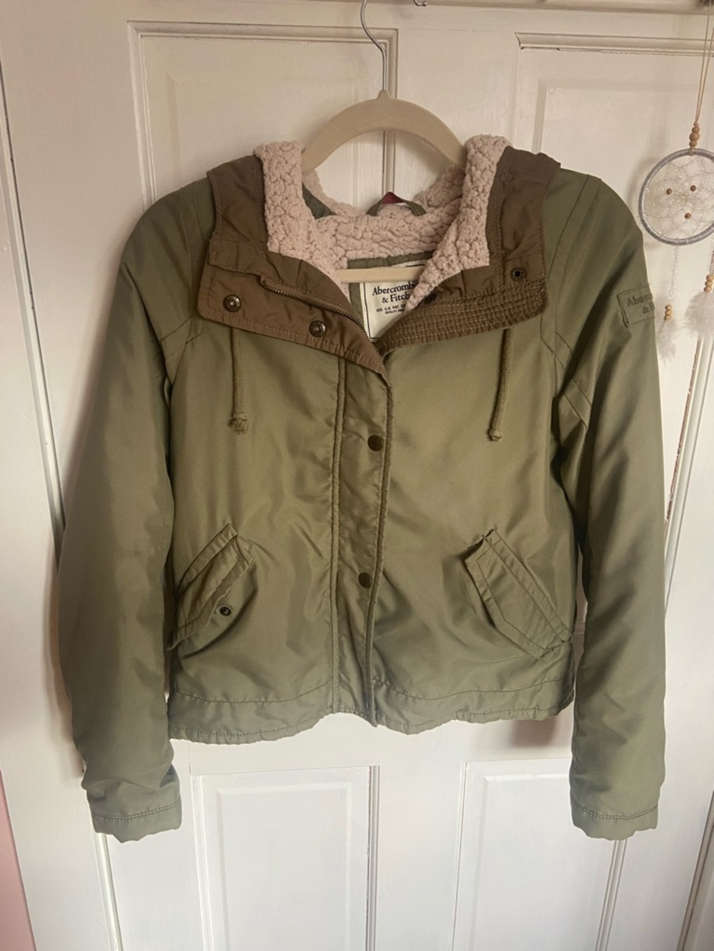 Abercrombie & Fitch Olive Green Sherpa-Lined Hooded Puffer Jacket